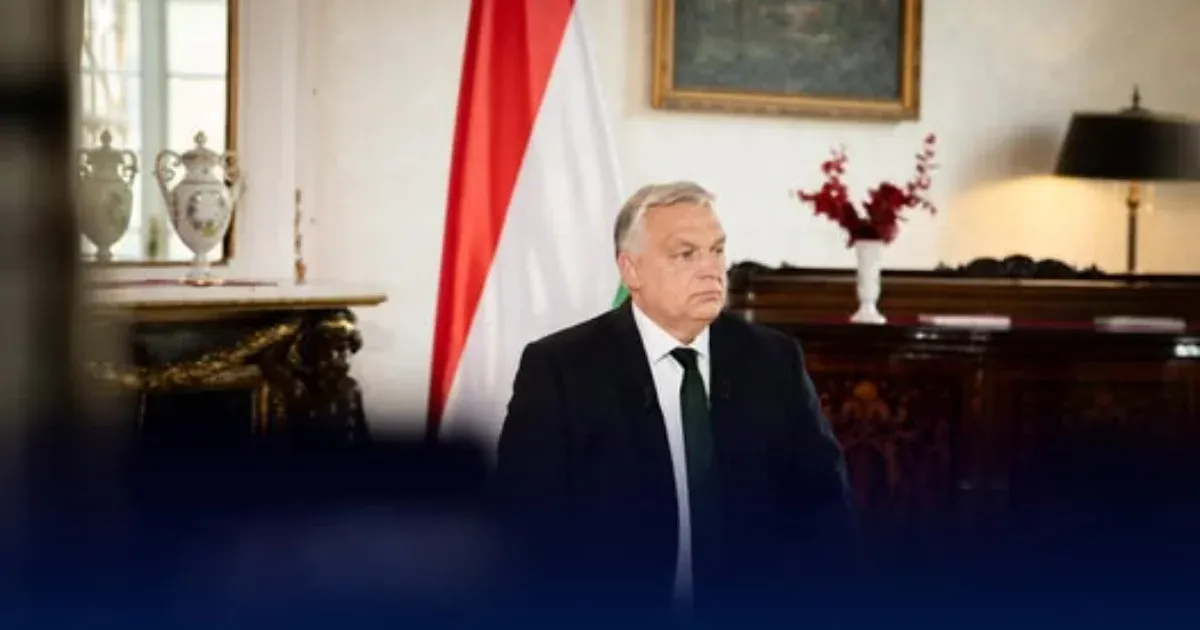 Orbán Viktor bejelentkezett Párizsból: Ami Franciaországban már megtörtént, azt mi, magyarok még elkerülhetjük