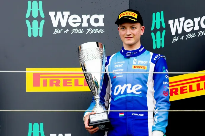 Négy versenyhétvége után Molnár Martin vezeti a brit Formula–4-es bajnokságot