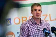 Kocsis Máté szerint nem csicskának mentünk az Európai Unióba