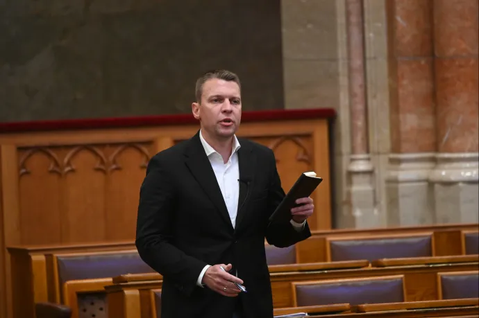 Menczer Magyar Péterről: Szórakoztató és szánalmas, ahogy a Kicsi Orbán Viktor figyelméért küzd