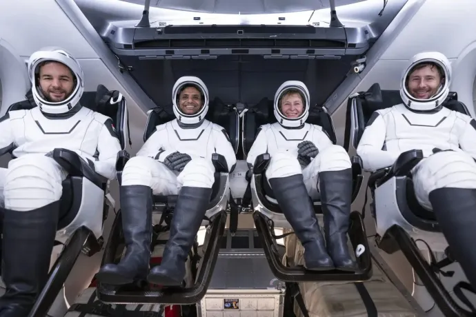 Elhalasztották Kapu Tibor űrmissziójának indítását, legkorábban szerdán indulhatnak a Nemzetközi Űrállomásra