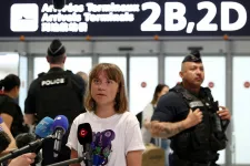 Repülőgépre rakták és kitoloncolták Greta Thunberget Izraelből