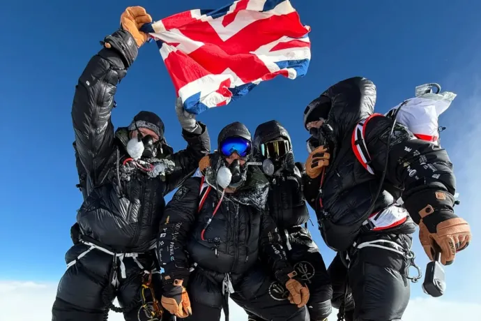 A pénz és egy doppinglistás gáz forgatja fel a Mount Everest-mászásokat