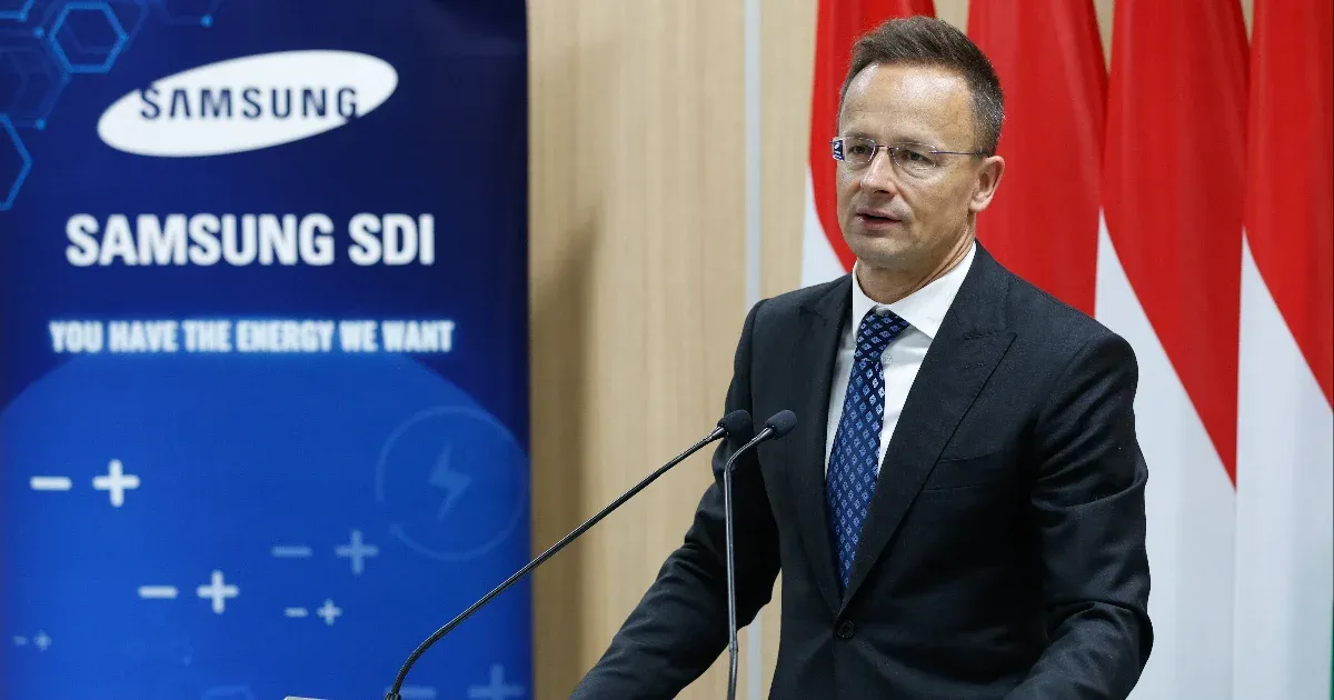 Szijjártó Péter: A keleti nyitás új dimenzióba lépett a Samsung gödi beruházásával