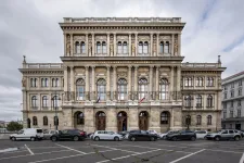 Biologists at Hungarian Academy of Sciences say it is not true that “a person is either male or female”