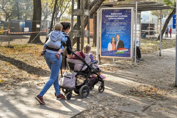 Kiszerettek az emberek a babaváró hitelből
