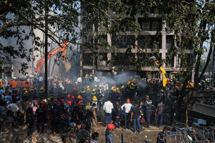 Fotó: Amit Dave / Reuters és Stringer / Anadolu / AFP