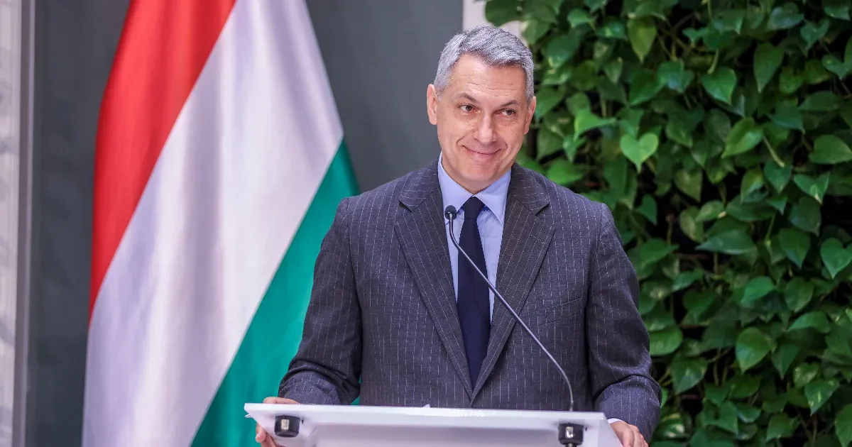 Lázár János is elismerte, hogy sok sebből vérzik a magyar vasút