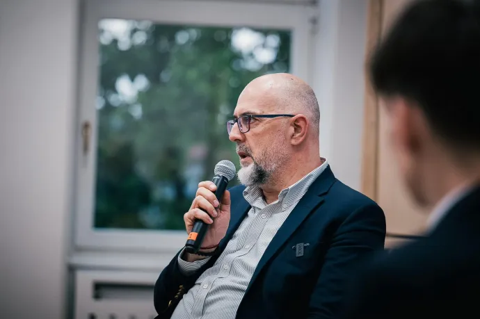 Kelemen: El kell ismerni, hogy tavaly a kormányzó pártok túlköltekeztek a választások megnyerésének reményében