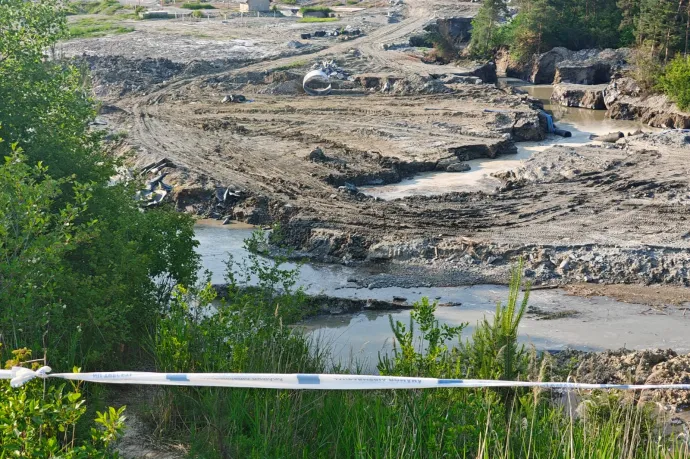 Gazdasági miniszter: A parajdi sóbánya közvetlen beomlásának veszélye csökkent, de a helyzet továbbra is súlyos