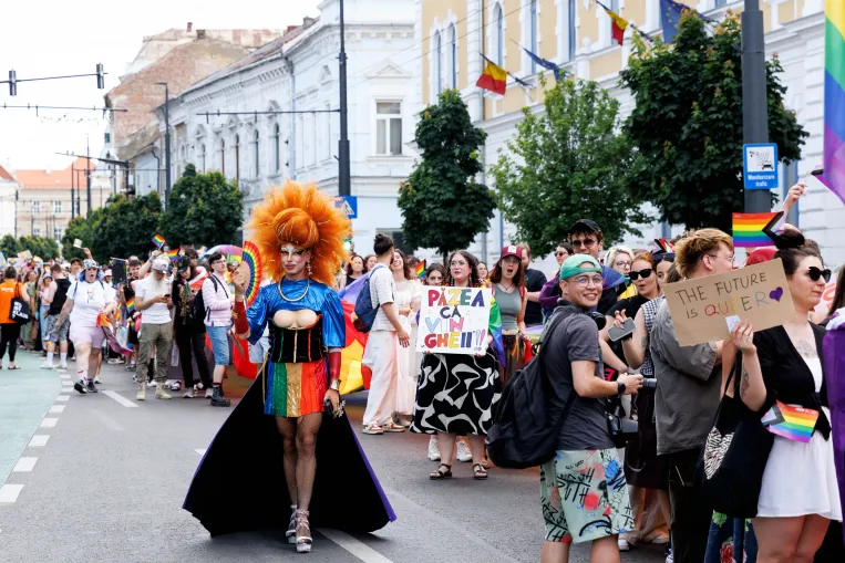 A csendőrök mosolyogtak, az ellentüntetők ott sem voltak a nyolcadik kolozsvári Pride-on