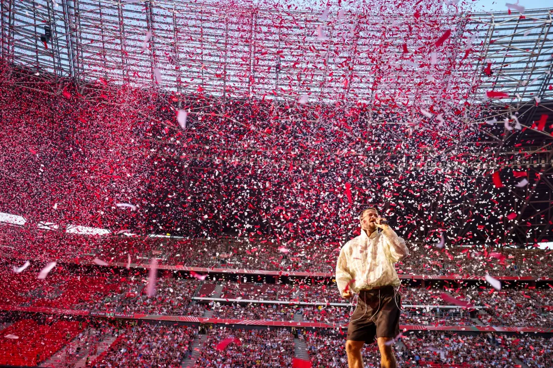 Thunder helyett zápor – biztonsági játékkal tért vissza Budapestre az Imagine Dragons