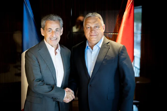 Korrupció és befolyásolással való visszaélés miatt megfosztották Nicolas Sarkozyt a Becsületrendjétől