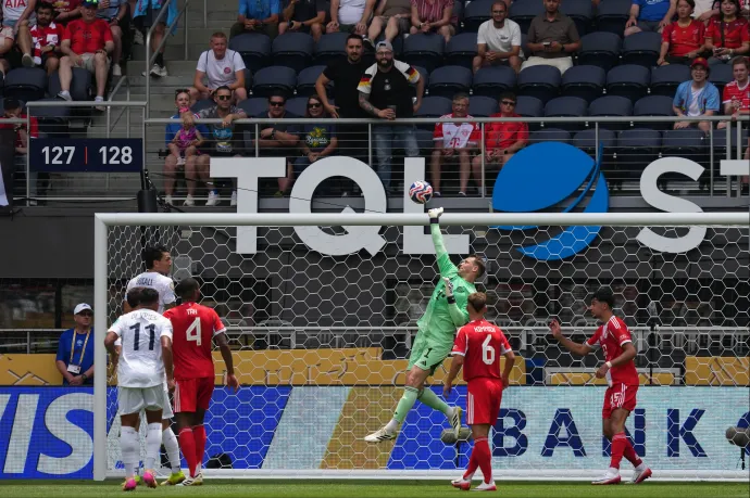 10-0, kiütéses győzelemmel kezdett a Bayern a labdarúgó-klubvilágbajnokságon