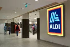 Allergén miatt hívott vissza virslit az Aldi