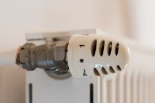 Távhősök, figyelem! Indul a pályázat, amivel pénzt lehet szerezni a mérőórák kötelező lecserélésére