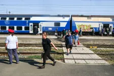 A csőd szélén álló román vasúttársaság szerint nem merül fel a járatok felfüggesztése