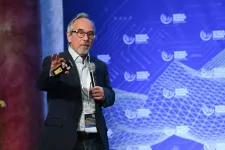 A kormánymédia azzal vádolja az MTA-t, hogy ChatGPT-vel írták a biológiai állásfoglalást, de az Akadémia biológusa szerint a Magyar Nemzet egy vicclap
