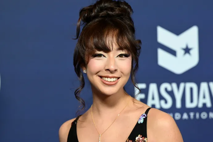 A Modern család színésznője biszexuálisként coming outolt