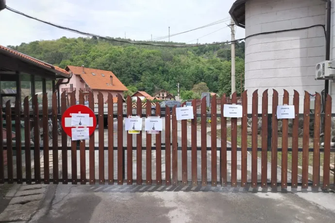 Mindenki valakinek az embere: hogyan temette maga alá a parajdi bányát a politikai kinevezések rendszere