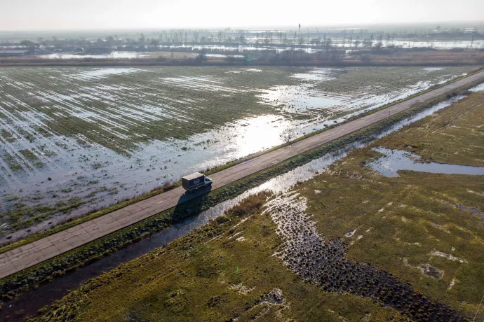 Belvizes szántóföld Kaba határában 2022. december 19-én – Fotó: Czeglédi Zsolt / MTI