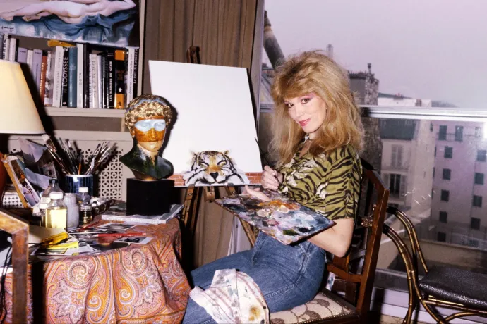 Fél évszázada nem oszlik a rejtély Amanda Lear körül