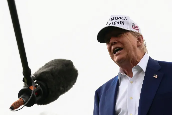 Donald Trump a Fehér Ház előtt tartott sajtótájékoztatón 2025. június 18-án – Fotó: Kevin Lamarque / Reuters