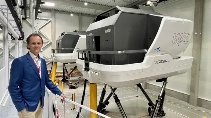 Tóvári Attila kapitány – Fotó: Wizz Air