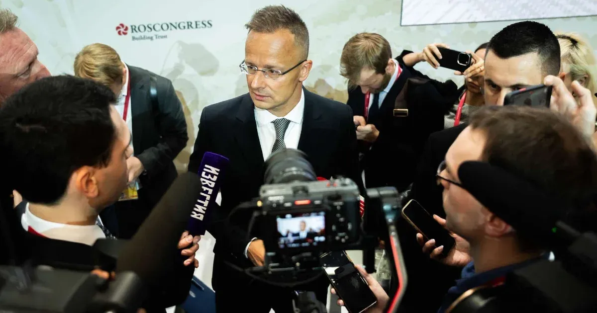 Szijjártó Péter Szentpéterváron tárgyalt az orosz energiacégek vezetőivel