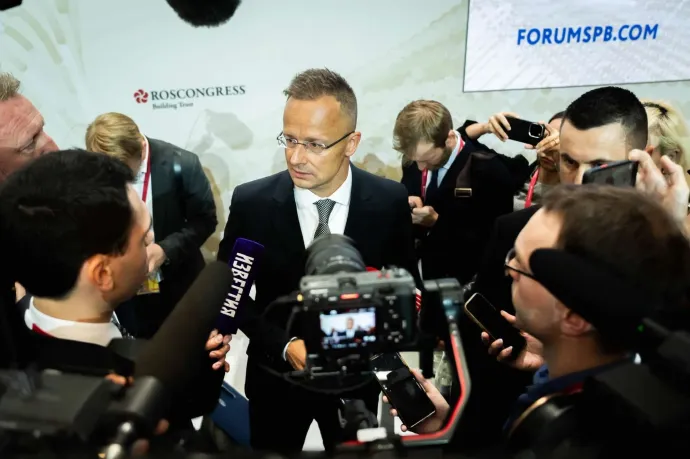 Szijjártó Péter Szentpéterváron tárgyalt az orosz energiacégek vezetőivel