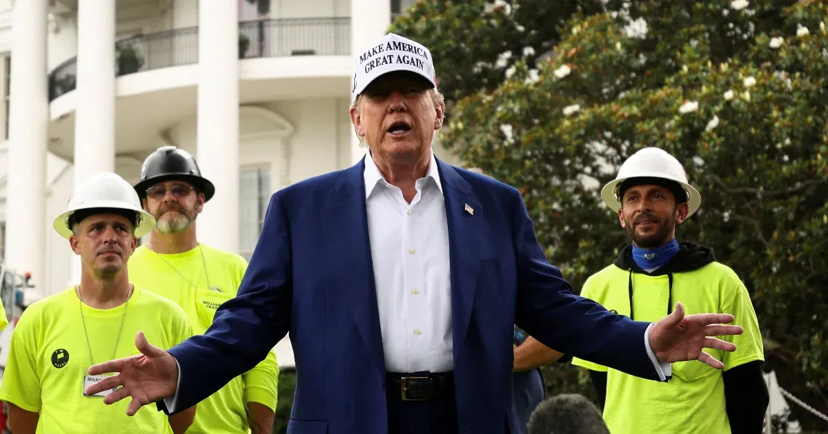 Trump a rabszolgaság eltörlésének napján dobta be, hogy túl sok a munkaszüneti nap