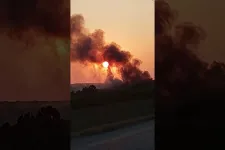 Tűz ütött ki Székesfehérvár mellett, nagy füsttel ég egy szeméttelep