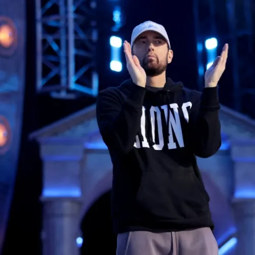Hosszú időre rácsok mögé kerülhet Eminem zaklatója
