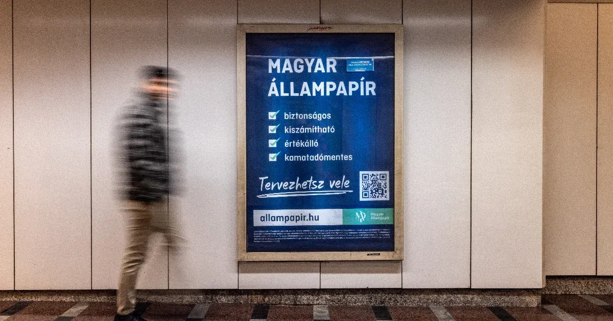 Ipari mennyiségben szabadulnak meg az emberek a prémium állampapíroktól