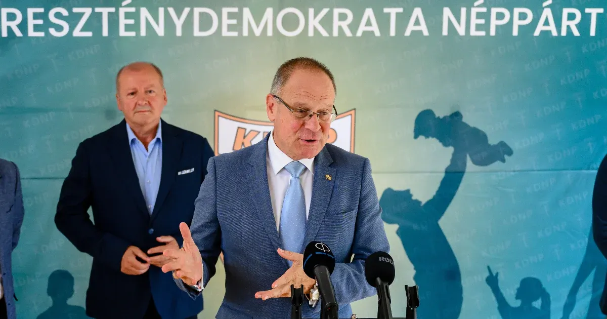 Navracsics felesége szerint a miniszter nem méltó arra, hogy a keresztény értékeket hitelesen képviselje