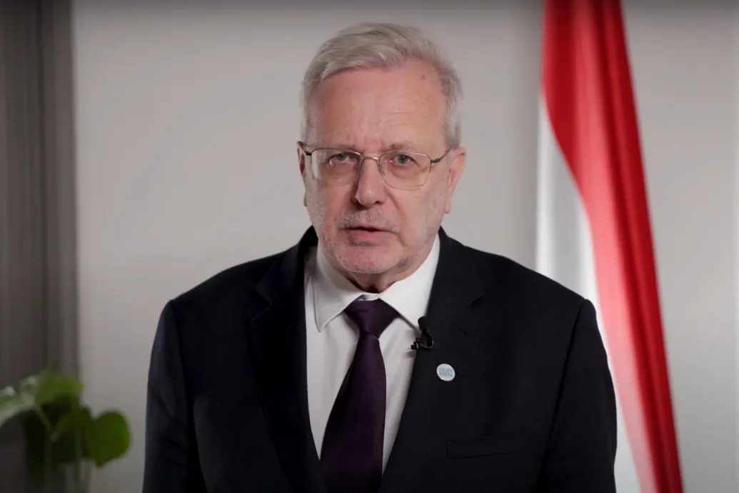 Egy hét alatt döntöttek, mégis alapos szakmai egyeztetésről beszél a HUN-REN elnöke a négy kutatóintézet elcsatolásával kapcsolatban – Forrás: Telex.hu