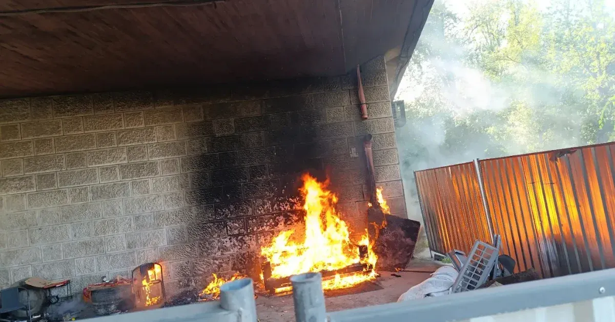 Tűz ütött ki az 1-es villamos vonalán