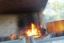 Tűz ütött ki az 1-es villamos vonalán