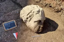 Monumentális márványfej került elő egy római ásatáson