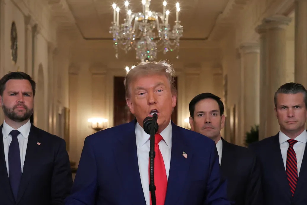 Amerika Irán atomlétesítményeit bombázta, Trump szerint ezzel eljött a béke