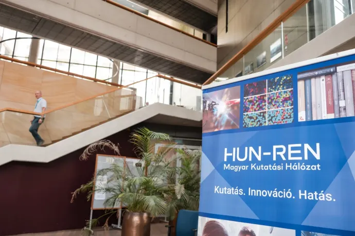 A magyarországi humán kutatóhálózat huszonegy vezetője tiltakozik az elcsatolásuk miatt