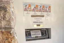 A4-es papírral jelzi a János kórház, hogy elromlott a babamentő inkubátora