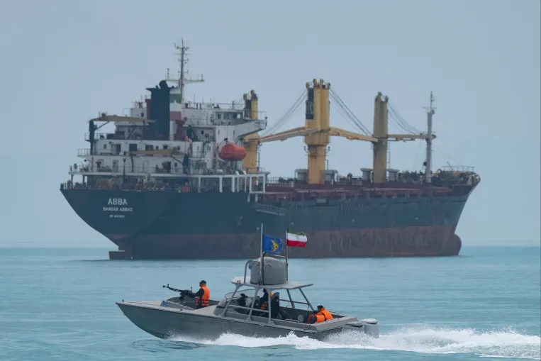 A Hormuzi-szoros lezárása annyira súlyos lenne, hogy ezt még Irán is csak a végső esetben lépné meg