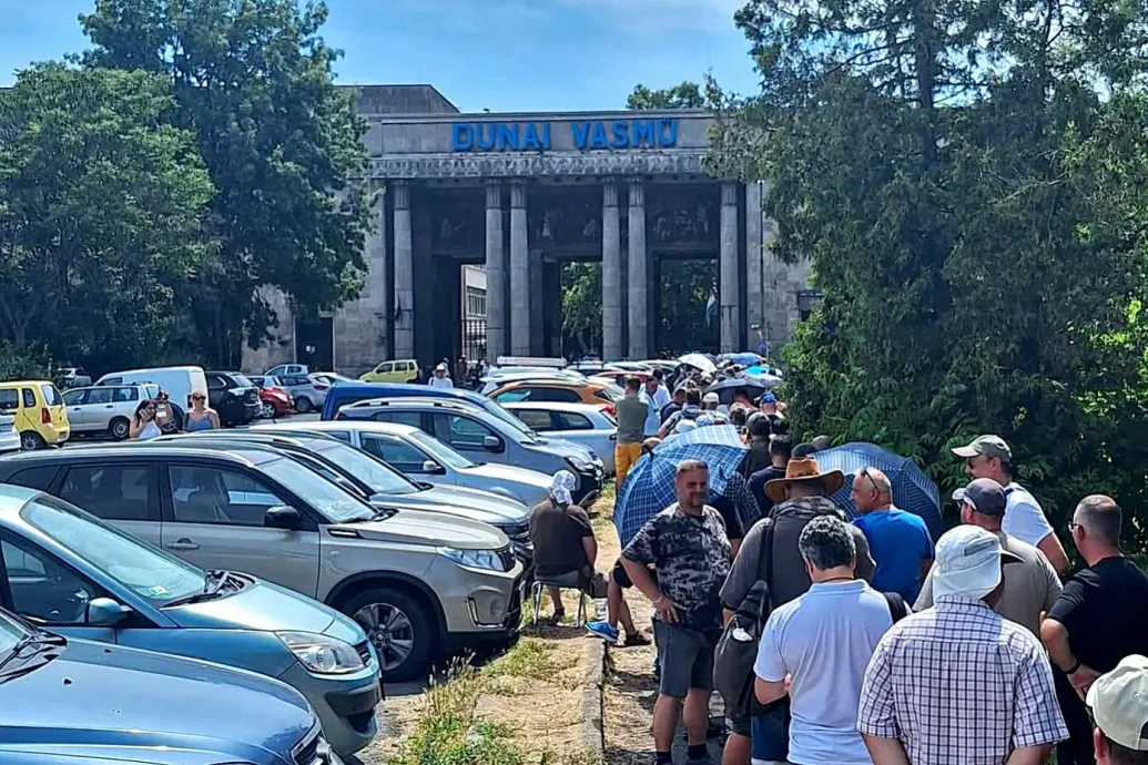 Ábécésorrendben hívták be a Vasmű 1700 dolgozóját, hogy egyesével mindenkinek felmondhassanak – Forrás: Telex.hu