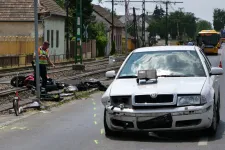 Két másodperc alatt két rossz döntést hozott a Haraszti úton a motoros, de az őt halálra gázoló autós is áldozat