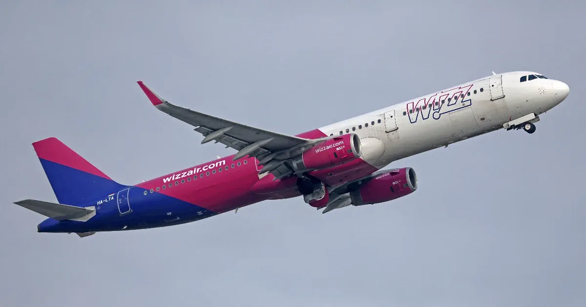 A fővárosi kormányhivatal vizsgálatot indít a Wizz Air ellen a dubaji járat miatt
