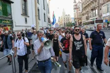 Ismét tüntetett Hadházy Ákos Budapest belvárosában