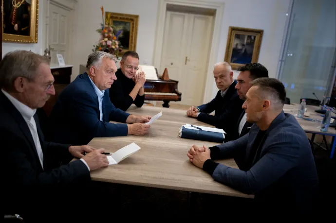 Még mindig nem tudjuk, hogy mennyi jövedelmük volt tavaly az Orbán-kormány tagjainak