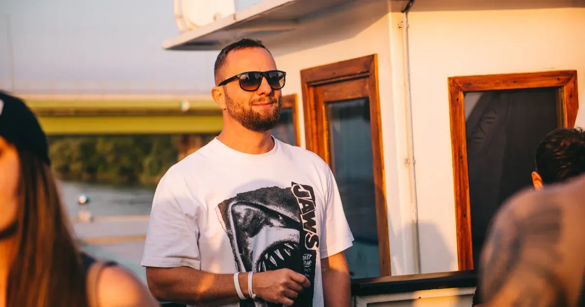 „Az emberek életének részei lettünk” – Cruisin bulik a Dunán (x)