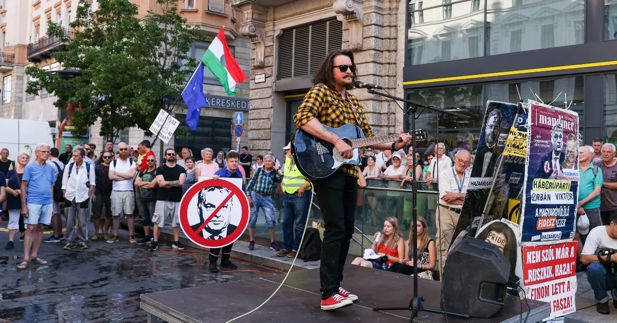 A Hadházy tüntetésén felszólaló Gimpel Tamás egy neki szánt sértést idézett, a propaganda rögtön felhasználta ellene
